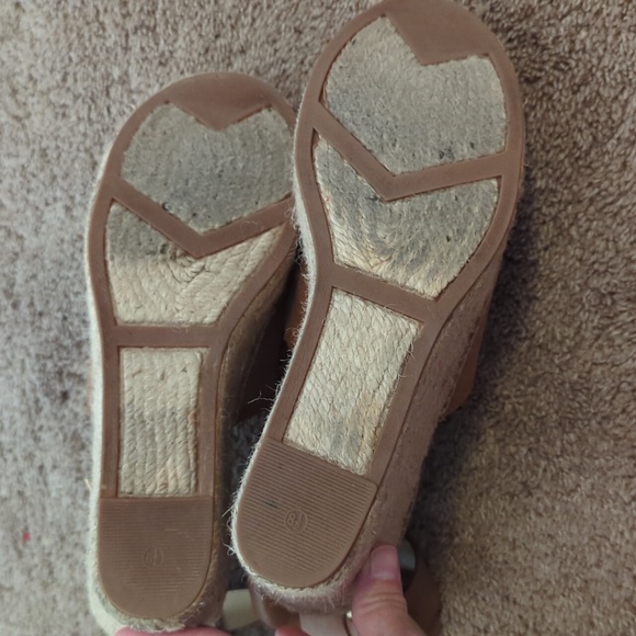 Marc Fisher LTD Espadrille Wedges - Picture 8 of 10